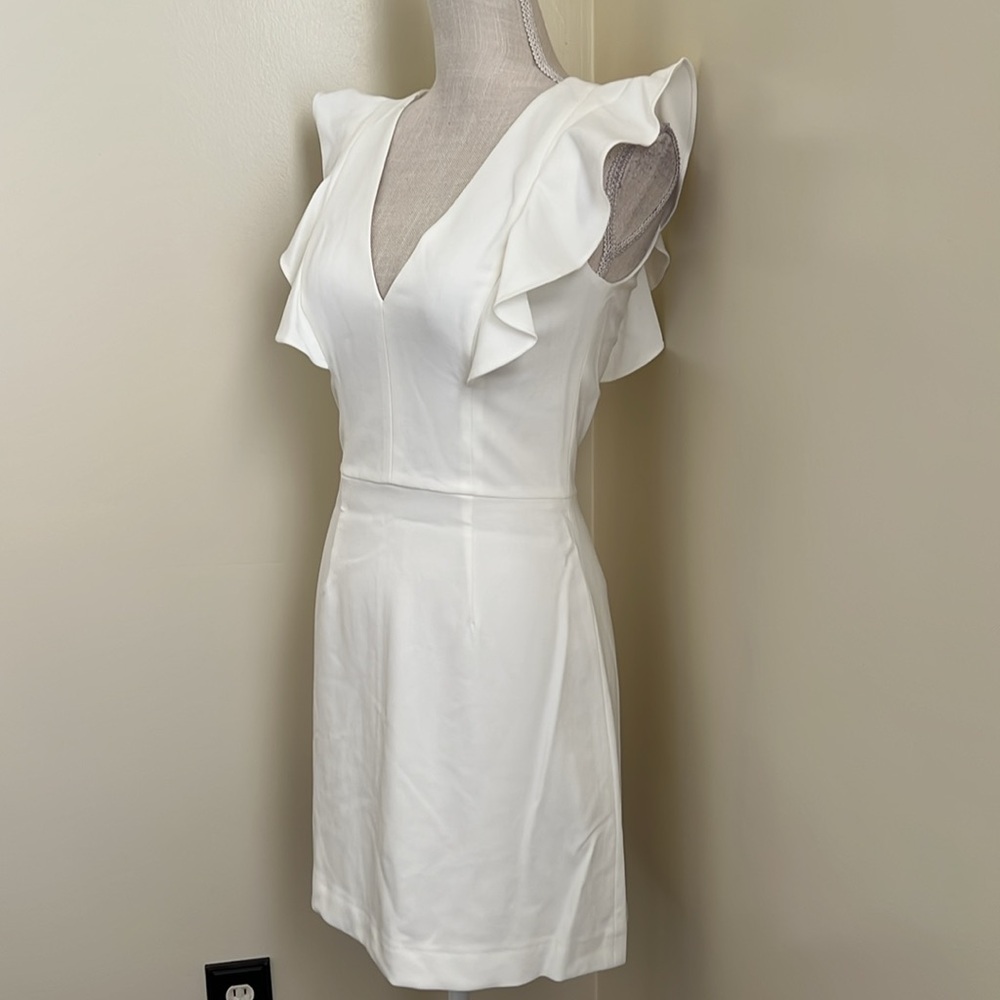 ๐ French Connection White Mini Dress with Ruffle Sleeves - Picture 6 of 15